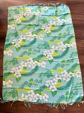 Women's Floral Hibiscus Tropical Beach Sarong/Pareo - Mint Green - 44" x 63.5"
